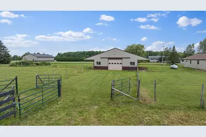 9588 S Washington Avenue, Marshfield, WI 54449 - Photo 11