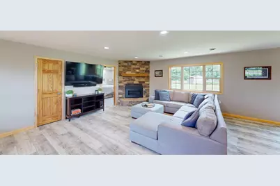 9588 S Washington Avenue, Marshfield, WI 54449 - Photo 17
