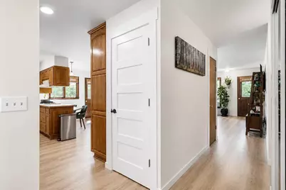 8120 Grove Avenue, Wisconsin Rapids, WI 54494 - Photo 11