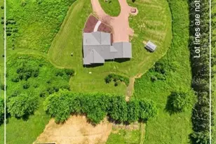 3205 W McMillan St, Marshfield, WI 54449 - Photo 3