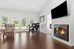 3205 W McMillan St, Marshfield, WI 54449 - Photo 9