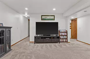 212 W Walden Way, Nekoosa, WI 54457 - Photo 43
