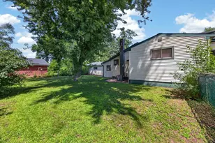 1916 Wyatt Ave, Stevens Point, WI 54481 - Photo 3