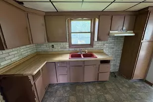 1697 Greenfield Ave, Wisconsin Rapids, WI 54495 - Photo 7