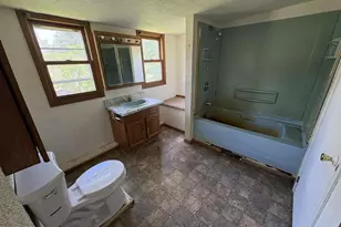 1697 Greenfield Ave, Wisconsin Rapids, WI 54495 - Photo 11