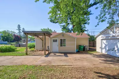 1231 N 15th Street, Wisconsin Rapids, WI 54494 - Photo 3