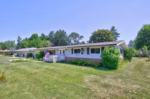 444 Meadow Ln, Wisconsin Rapids, WI 54494 - Photo 3