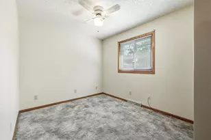 410 Hawthorne Ave, Plover, WI 54467 - Photo 29