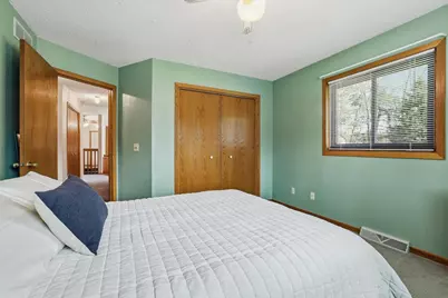 410 Hawthorne Avenue, Plover, WI 54467 - Photo 23
