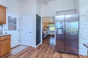1410 Woodlawn Rd, Wausau, WI 54403 - Photo 9