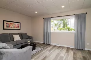 518 N 3rd Ave, Wausau, WI 54401 - Photo 5