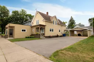 518 N 3rd Ave, Wausau, WI 54401 - Photo 41