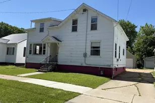 306 W Blodgett St, Marshfield, WI 54449 - Photo 3