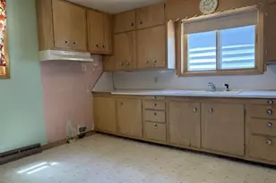 306 W Blodgett St, Marshfield, WI 54449 - Photo 15