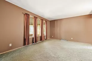 449 W Clark St, Stevens Point, WI 54481 - Photo 9