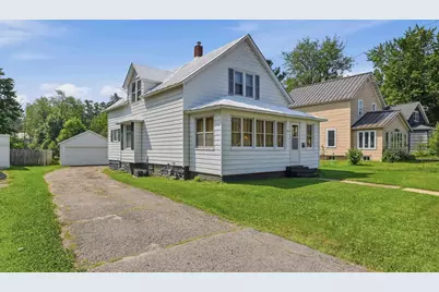 449 W Clark Street, Stevens Point, WI 54481 - Photo 1