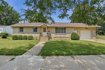 2416 Center Street, Stevens Point, WI 54481 - Photo 1