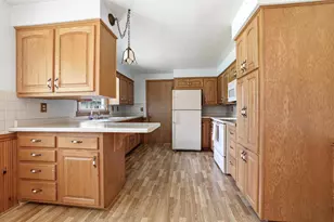2416 Center St, Stevens Point, WI 54481 - Photo 13