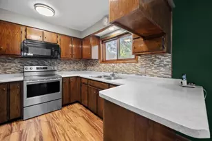 7377 Zurawski Ct, Custer, WI 54423 - Photo 13