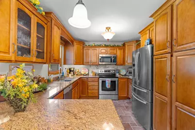 305 Marathon Street, Marshfield, WI 54449 - Photo 7