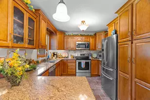 305 Marathon St, Marshfield, WI 54449 - Photo 7