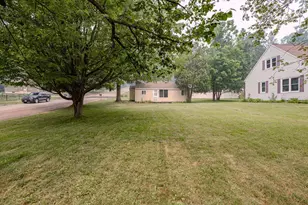 902 Brown St, Wausau, WI 54403 - Photo 7