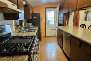 356 Bukolt Ave, Stevens Point, WI 54481 - Photo 3