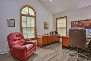 4508 Hilltop Rd, Wausau, WI 54403 - Photo 13