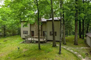 7236 Woodcrest Cir, Rhinelander, WI 54501 - Photo 3