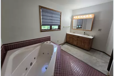 8040 White Pine Drive, Wisconsin Rapids, WI 54494 - Photo 17