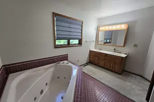 8040 White Pine Dr, Wisconsin Rapids, WI 54494 - Photo 17