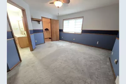 8040 White Pine Drive, Wisconsin Rapids, WI 54494 - Photo 11