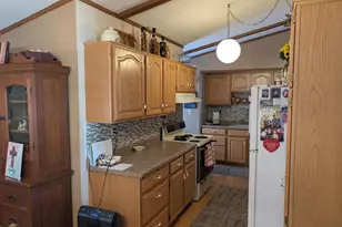 2235 Bluejay Ln, Kronenwetter, WI 54455 - Photo 5