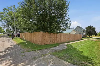 315 W Depot Street, Marshfield, WI 54449 - Photo 45