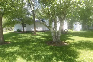701 Munes St, Athens, WI 54411 - Photo 21