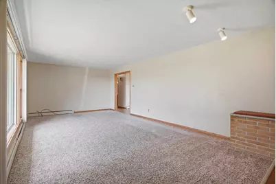 1412 N Oak Avenue, Marshfield, WI 54449 - Photo 3