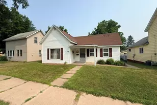 1802 W 1st St, Merrill, WI 54452 - Photo 3