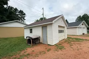 1802 W 1st St, Merrill, WI 54452 - Photo 21