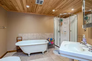 221800 Wintergreen Rd, Wausau, WI 54401 - Photo 15
