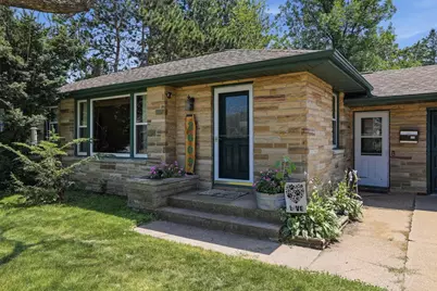 2609 Stanley Street, Stevens Point, WI 54481 - Photo 1