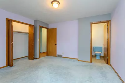 819 Broadway Avenue, Wausau, WI 54403 - Photo 15