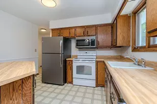 819 Broadway Ave, Wausau, WI 54403 - Photo 9