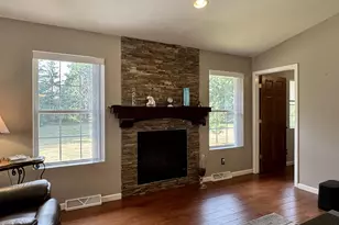 1862 Mike Ln, Kronenwetter, WI 54455 - Photo 5