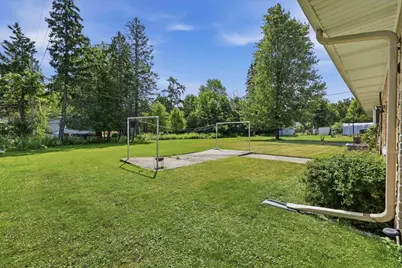 211 Meadow Street, Stevens Point, WI 54481 - Photo 53
