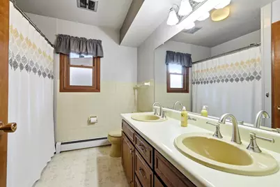 211 Meadow Street, Stevens Point, WI 54481 - Photo 41