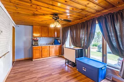 1242 S 9th Avenue, Wausau, WI 54401 - Photo 9