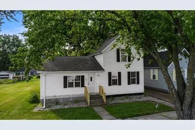 607 N Maple Avenue, Marshfield, WI 54449 - Photo 1