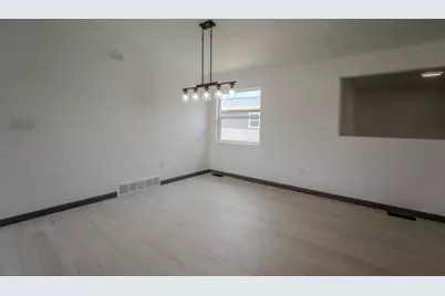 604B Eugene Street, Merrill, WI 54452 - Photo 5