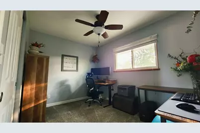 2916 Lindbergh Avenue, Stevens Point, WI 54481 - Photo 17