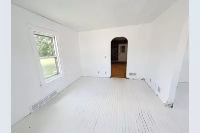 2261 W Grand Avenue, Wisconsin Rapids, WI 54495 - Photo 5